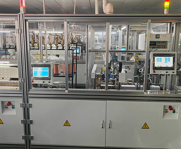 Safe Modular Customization of Headlight Relay