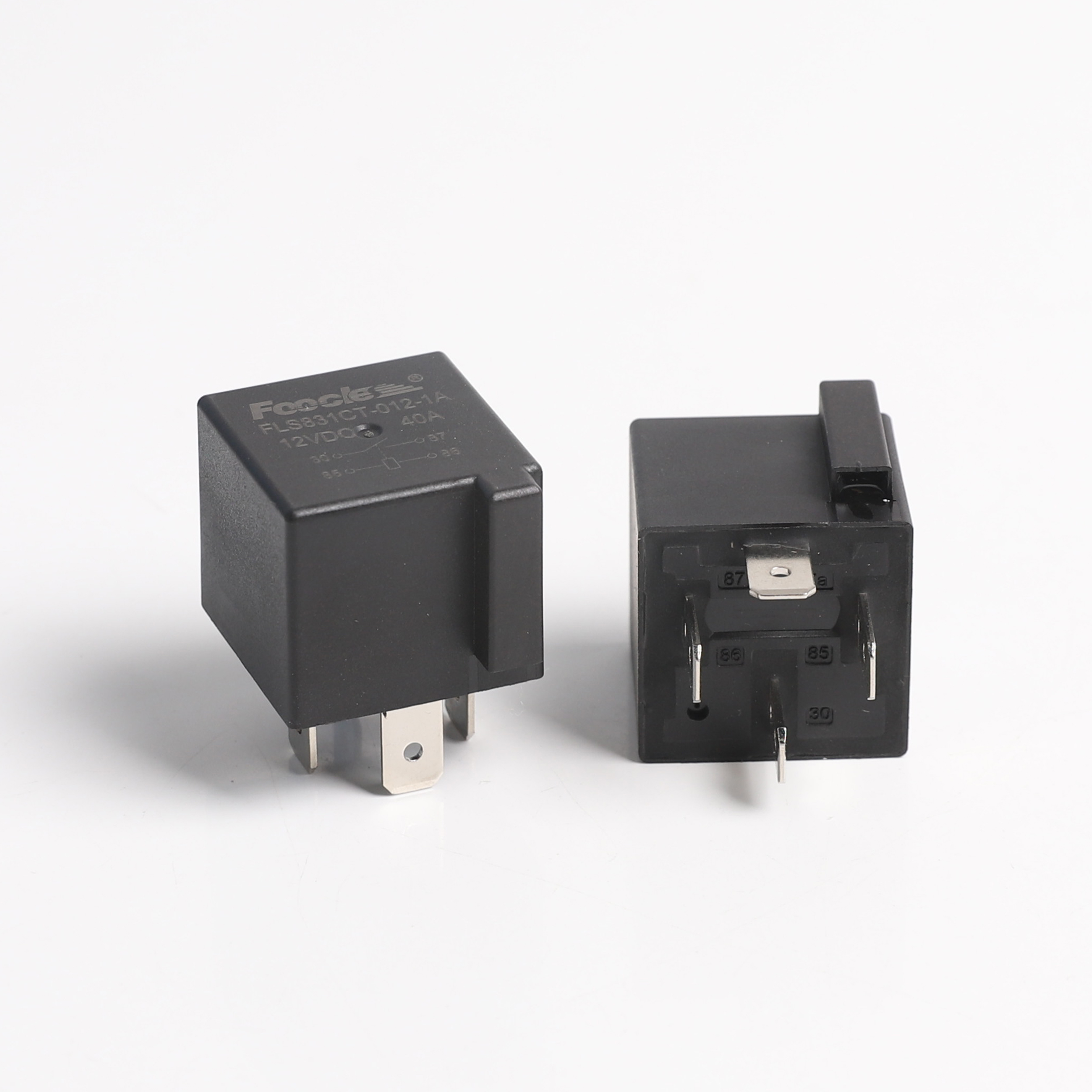 Relay with Built-in Magnet