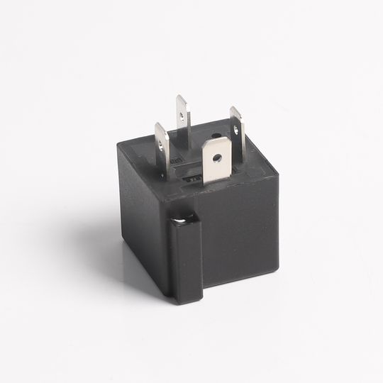 miniature relay 12v